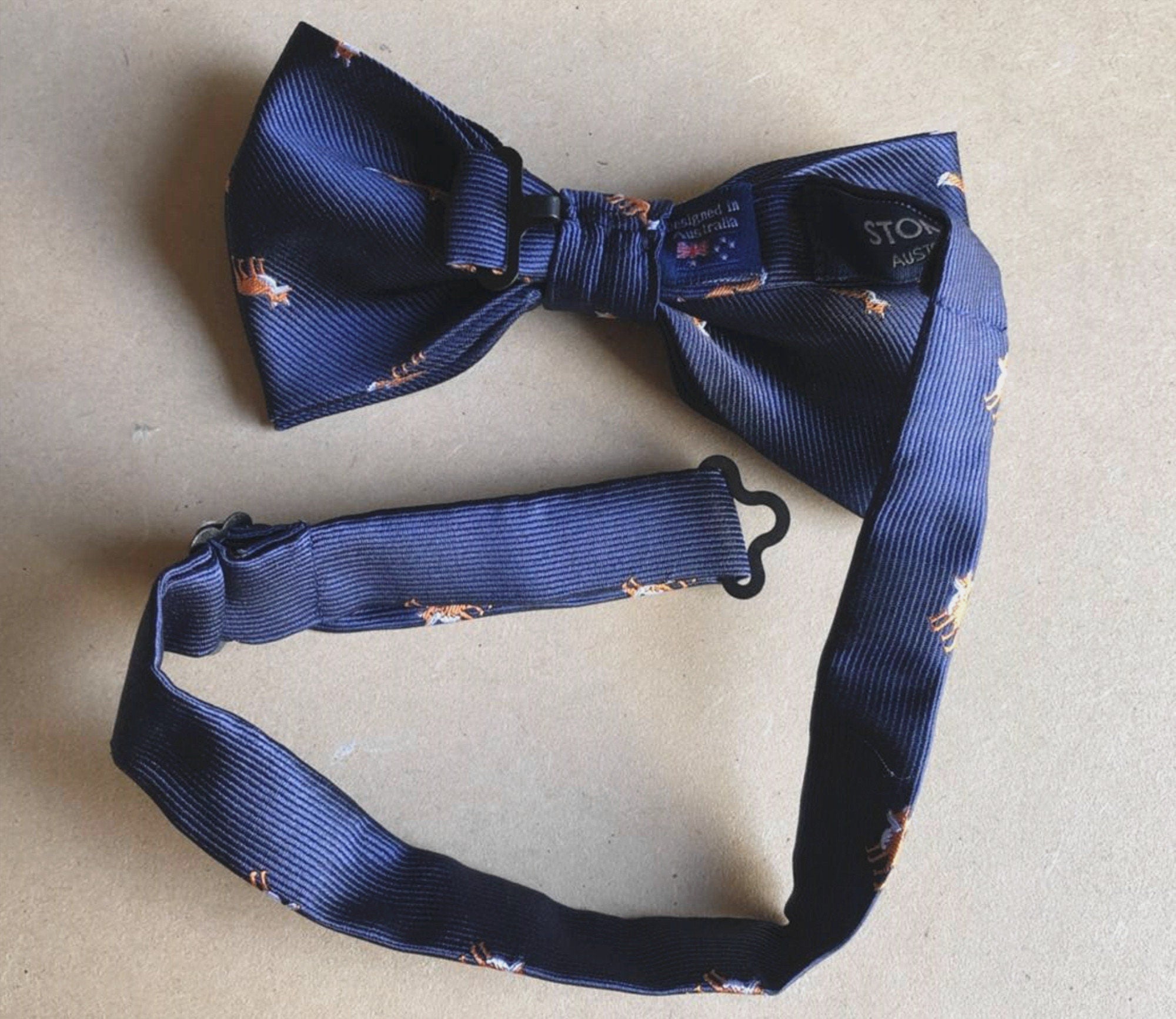 Navy Blue Fox Pre-tied Bow Tie