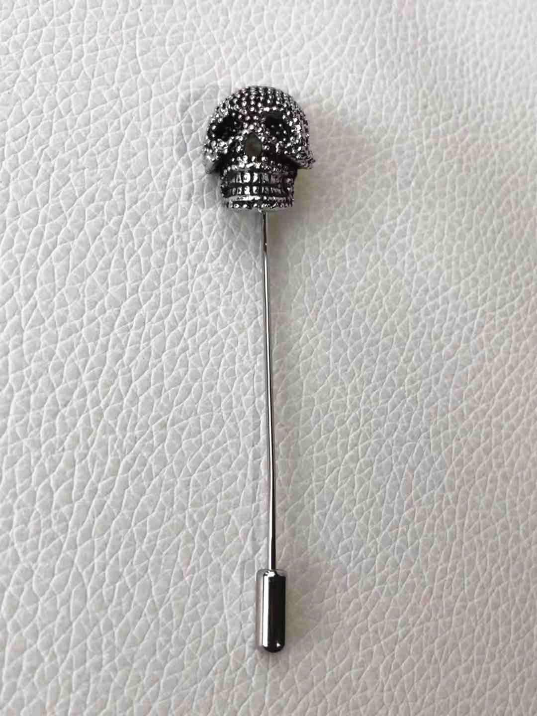 Skull Lapel Pin
