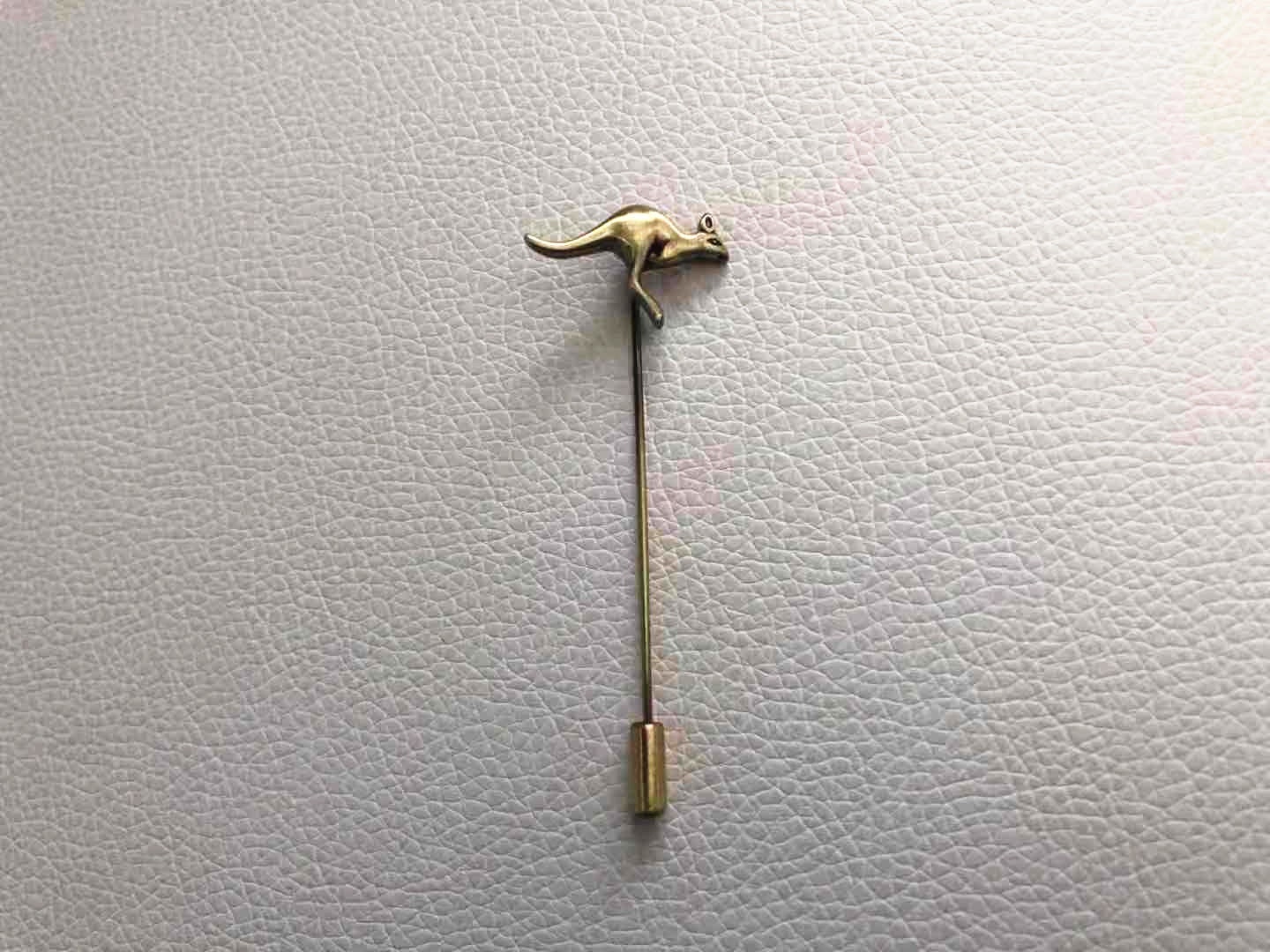 Antique Kangaroo Lapel Pin