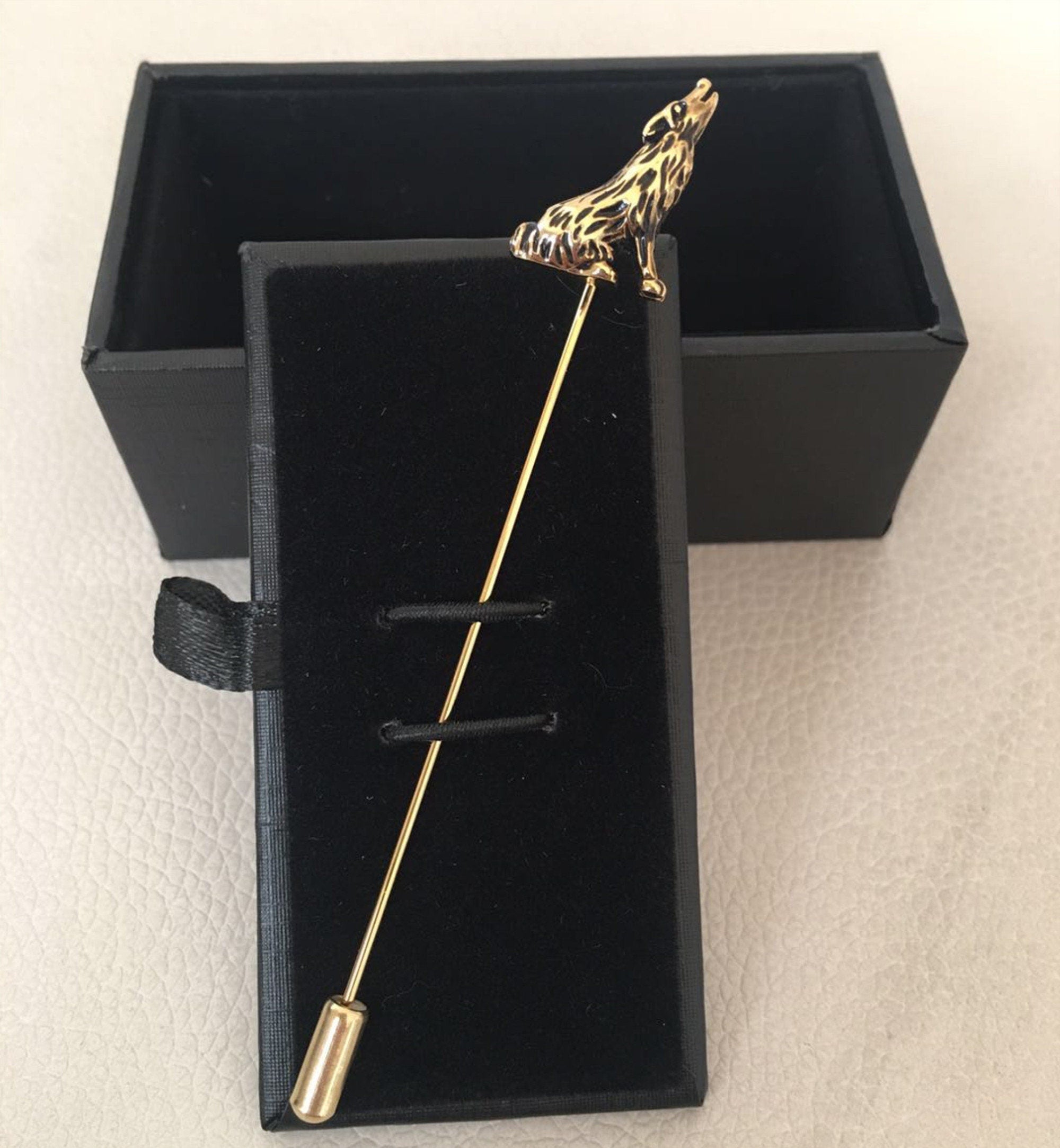 Antique Gold Wolf Lapel Pin