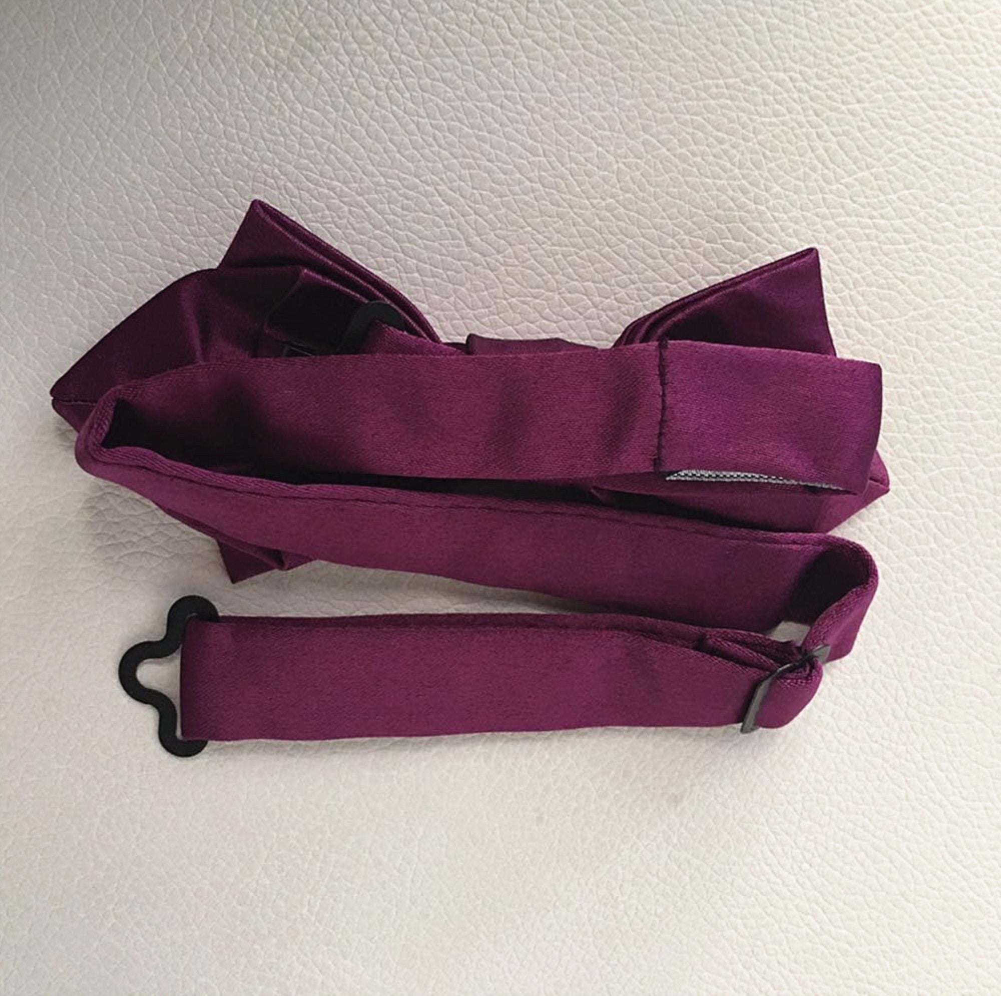 Sangria Purple Satin Pre-tied Diamond Bow Tie