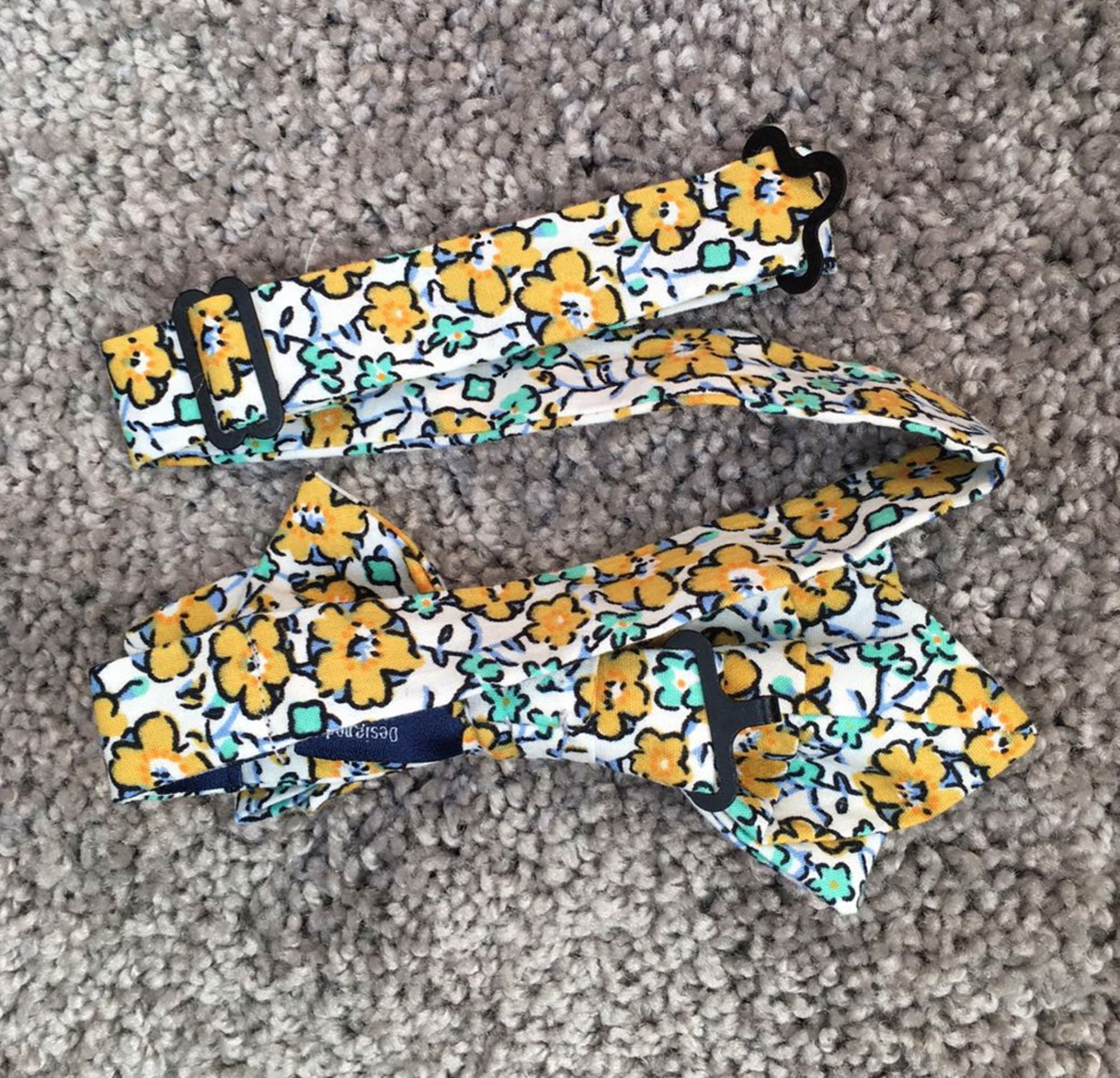 White Yellow Floral Pre-tied Diamond Bow Tie