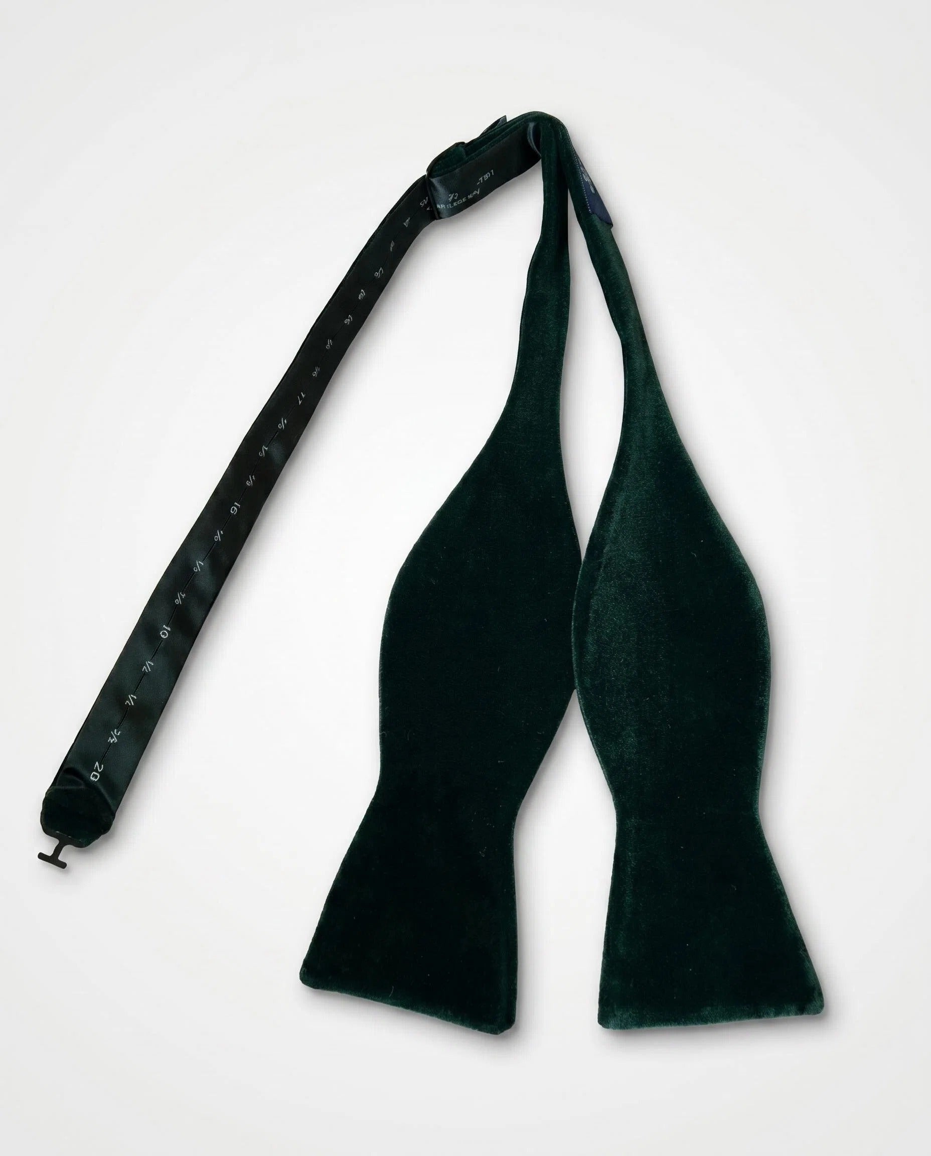 Dark Green Velvet Self-tied Bow Tie