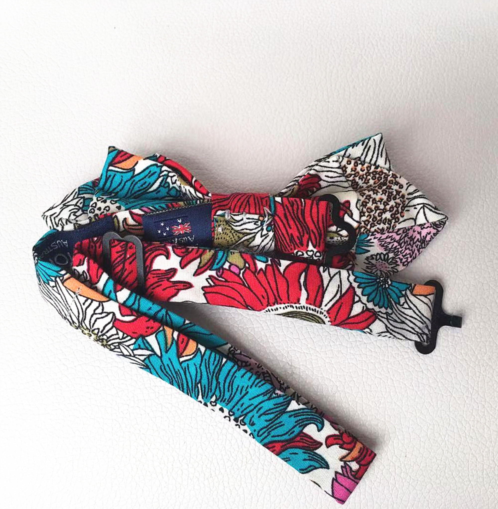 Hot Pink Sunflower Pre-tied Diamond Bow Tie