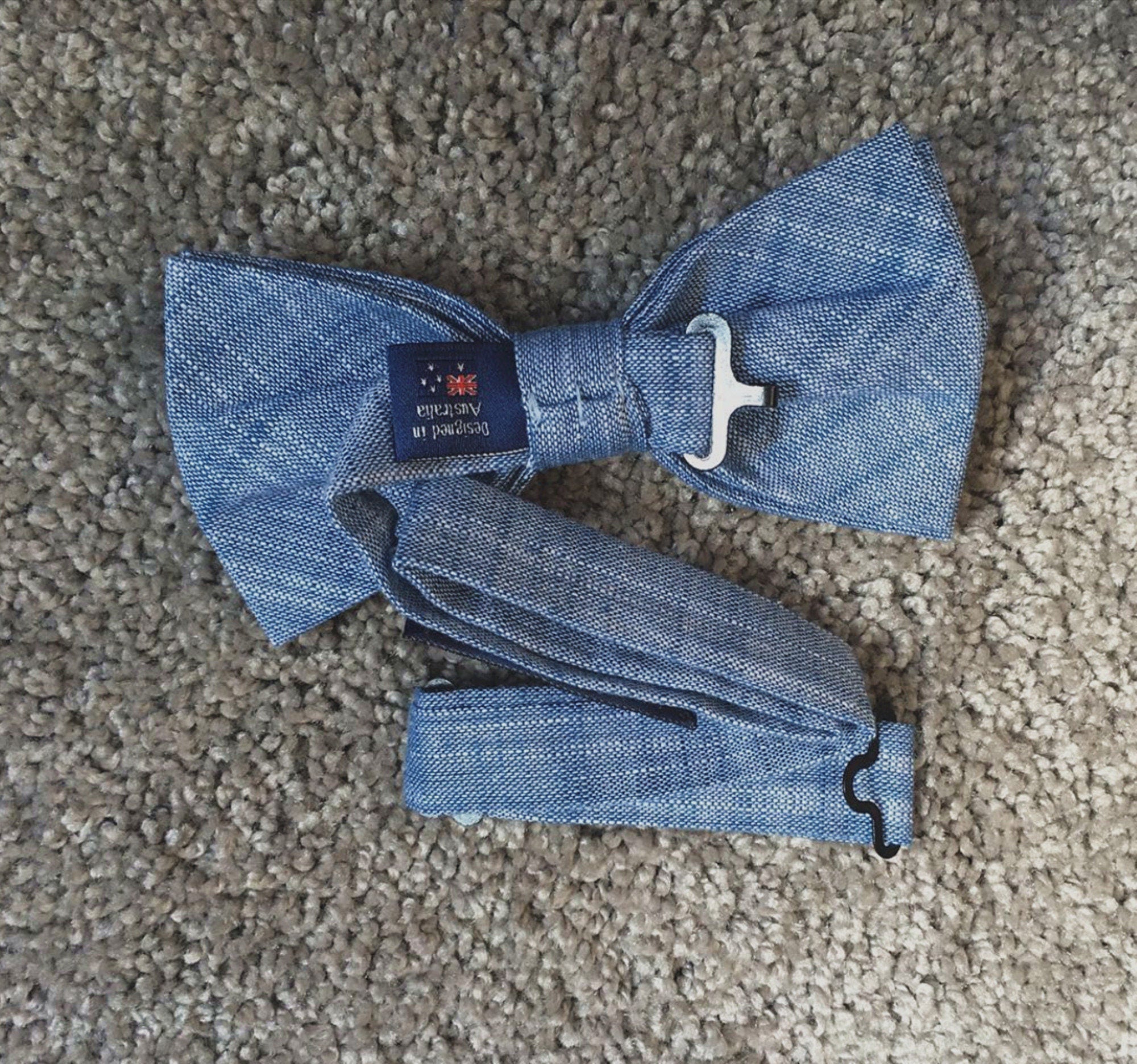 Navy Blue Linen Pre-tied Bow Tie
