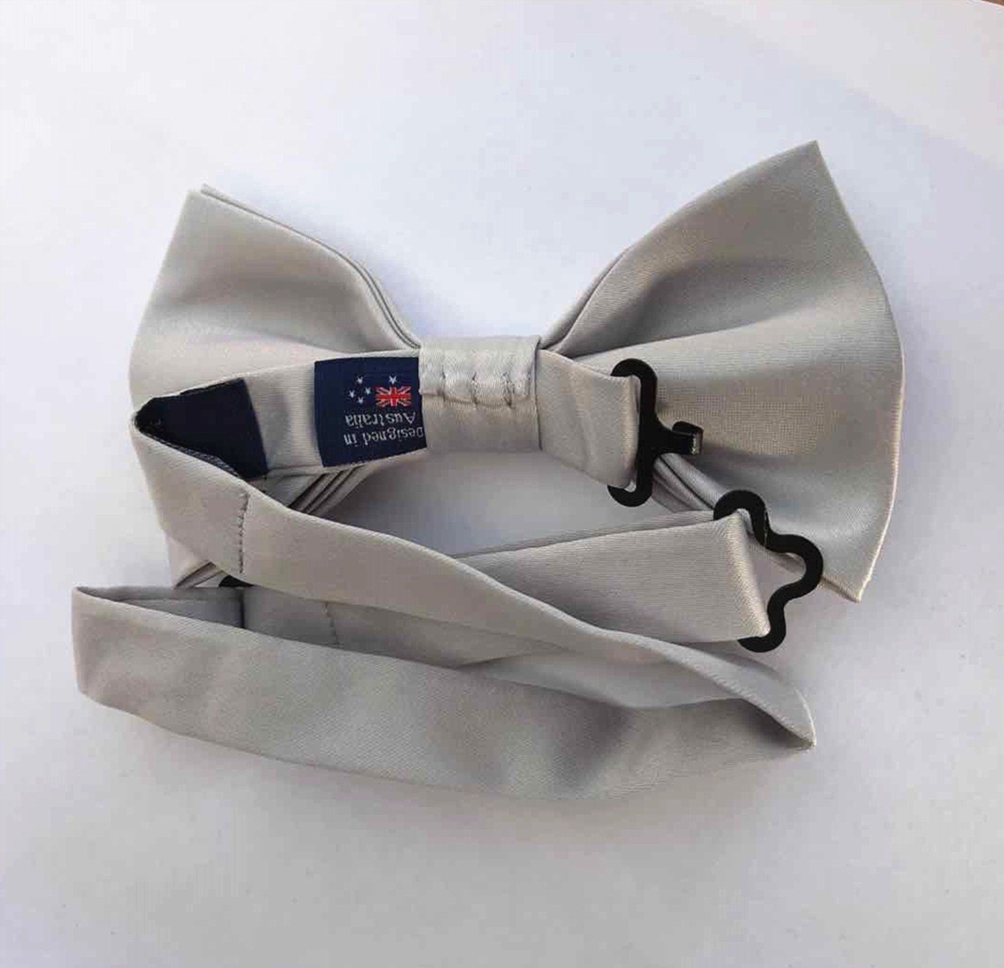 Silver Fog Satin Pre-tied Bow Tie