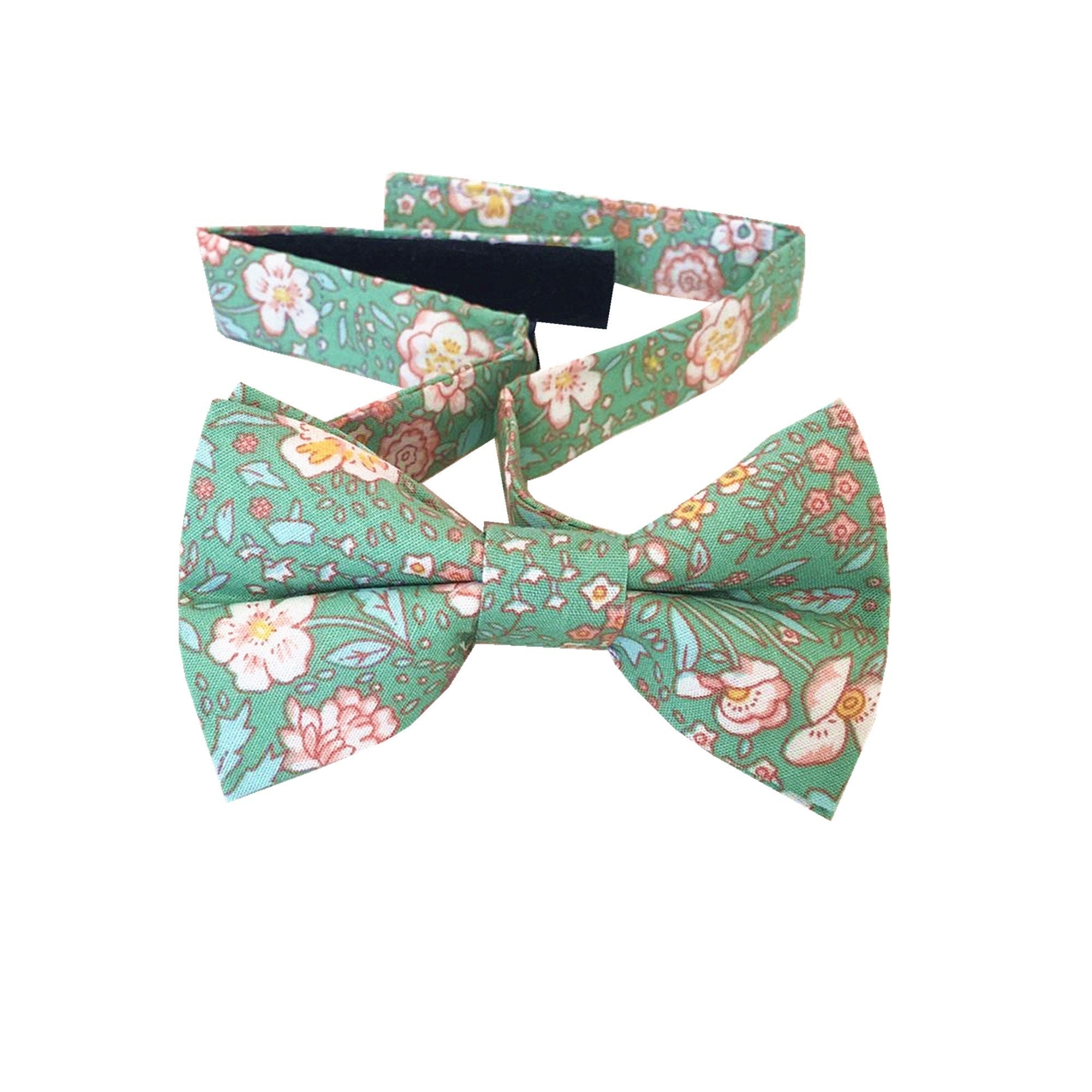 Mint Green Floral Pre-tied Bow tie