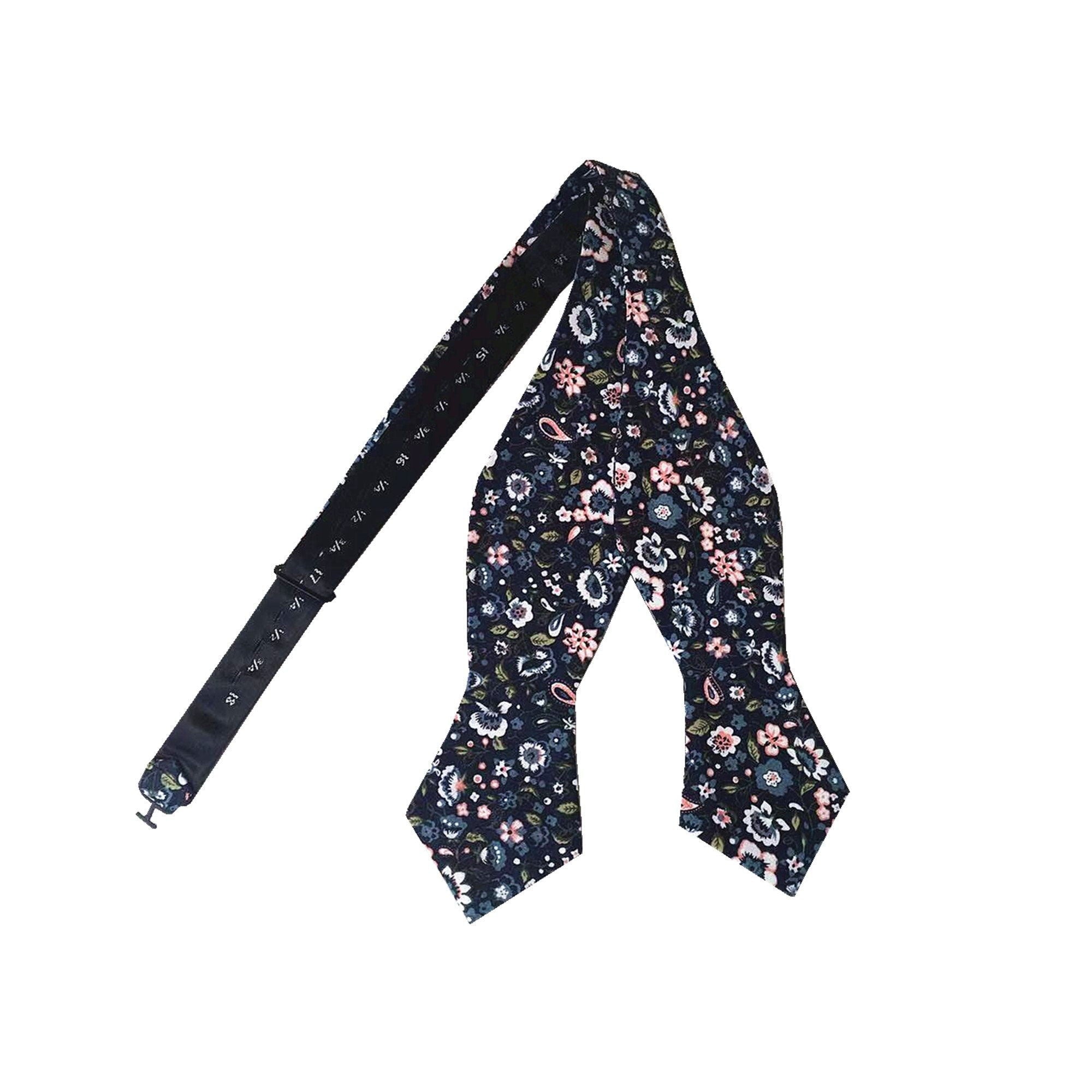 Midnight Blue Paisley Self-tied Tip Bow tie